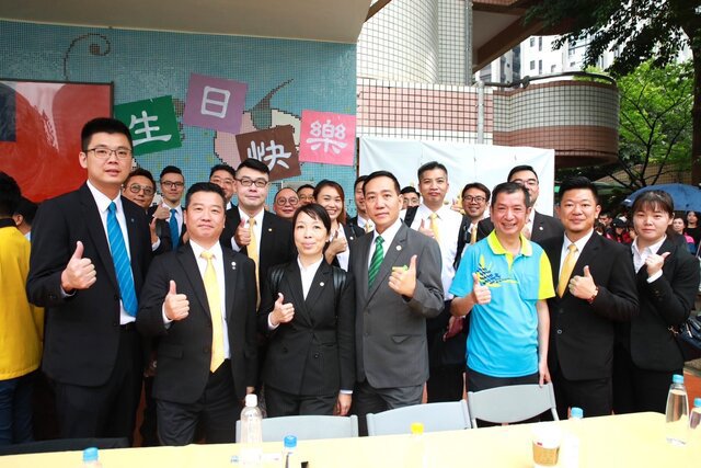 永慶加盟四品牌桃園區經管會深耕在地 回饋同安國小30周年校慶