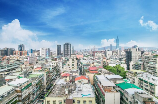 暑假、民俗月來臨  8月房市呈現「價平量縮」