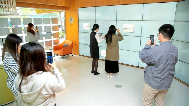 學生從「實地探訪永慶房屋之旅」開發對相關產業發展與就業資訊的了解。