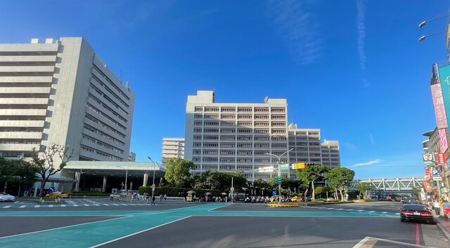 高齡化、新冠疫情衝擊　醫療宅議題發酵