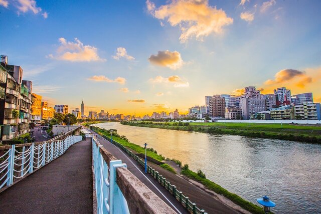 買大樓還公寓？台北這2區公寓每坪比大樓便宜近20萬